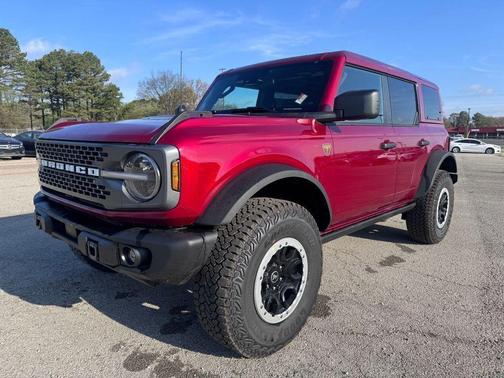 RUBY RED MET TNTD CLEARCOAT 2026 Ford Bronco Badlands