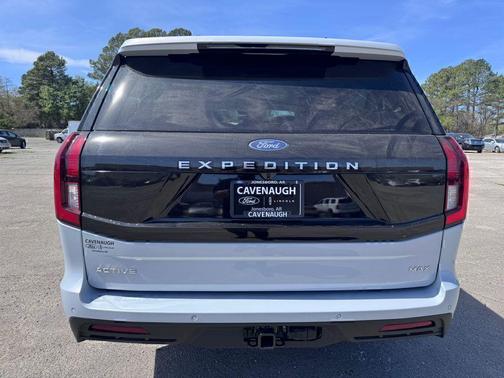 SPACE SILVER METALLIC 2026 Ford Expedition Max Active 4x4