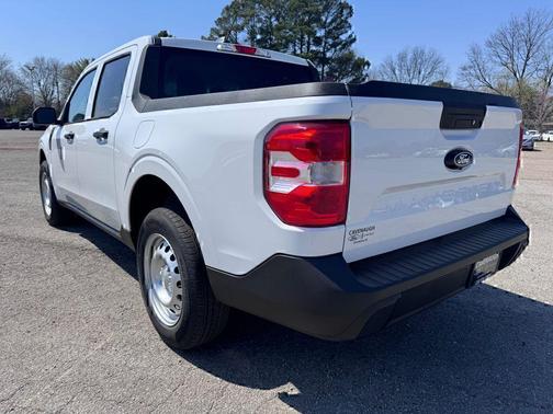 OXFORD WHITE 2026 Ford Maverick XL