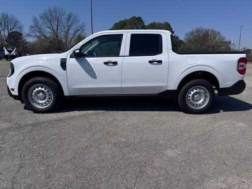OXFORD WHITE 2026 Ford Maverick XL