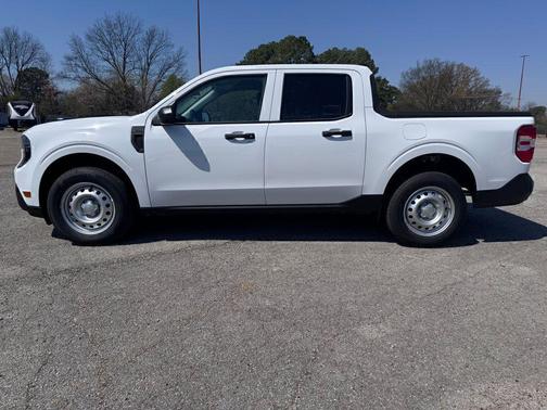 OXFORD WHITE 2026 Ford Maverick XL