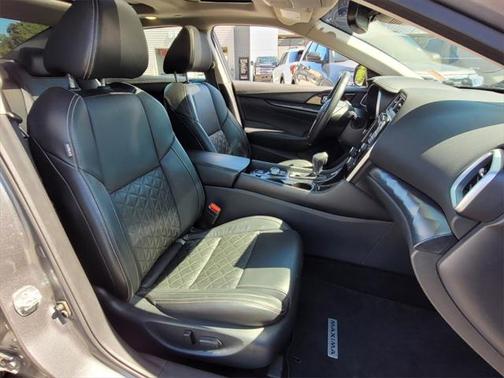 2022 Nissan Maxima 3.5 Platinum