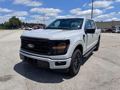 Avalanche 2026 Ford F-150 XLT