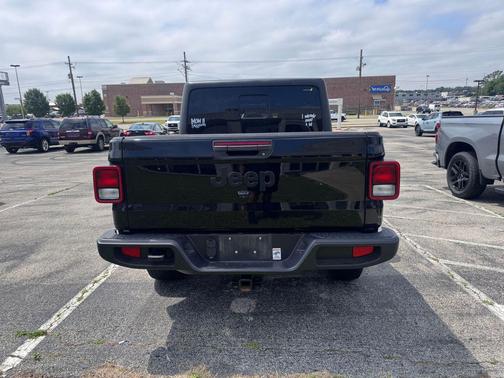 Black Clearcoat 2023 Jeep Gladiator Sport S