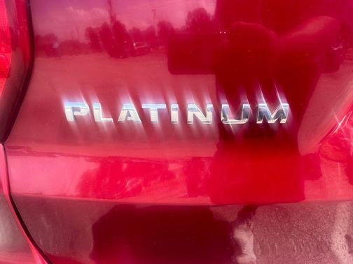 RUBY RED METALLIC TINTED CC 2019 Ford Explorer Platinum