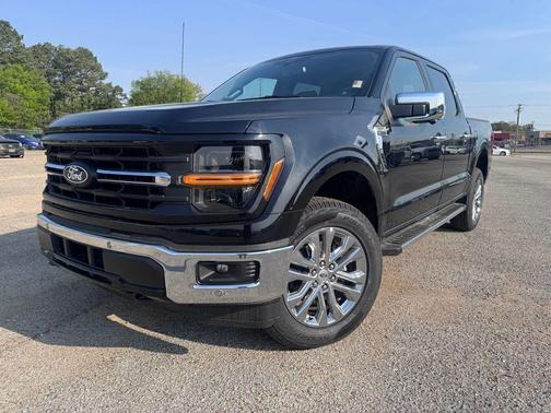AGATE BLACK METALLIC 2026 Ford F-150 XLT