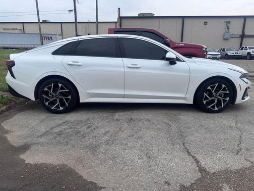 Snow White Pearl 2026 Kia K5 EX