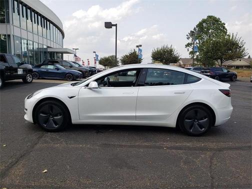 2019 Tesla Model 3 Standard Range
