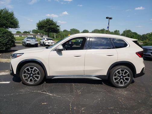 Gray Metallic 2026 BMW X1 xDrive28i