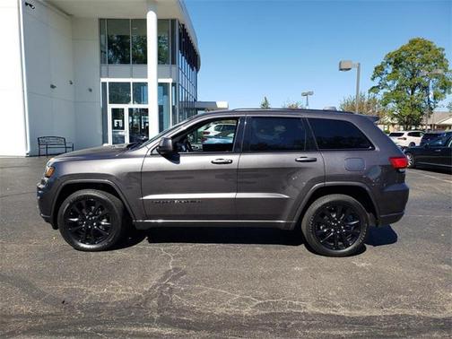 2020 Jeep Grand Cherokee Altitude