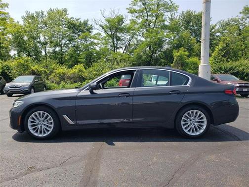 2022 BMW 530 i xDrive