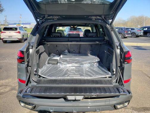 Dravit Grey Metallic 2026 BMW X5 xDrive40i
