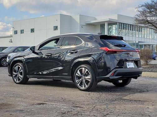 2022 Lexus UX 250h Base