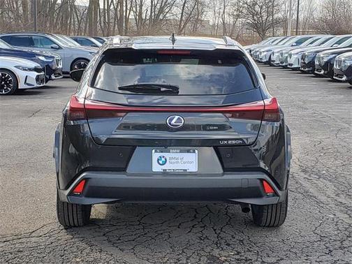 2022 Lexus UX 250h Base