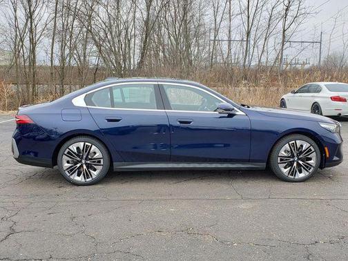 2026 BMW 530 xDrive