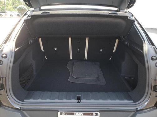 Black Sapphire Metallic 2025 BMW X2 xDrive28i