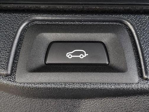 Skyscraper Grey Metallic 2026 BMW X5 M60i