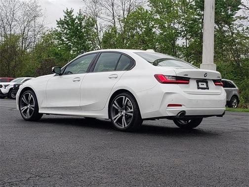 2023 BMW 330 xDrive