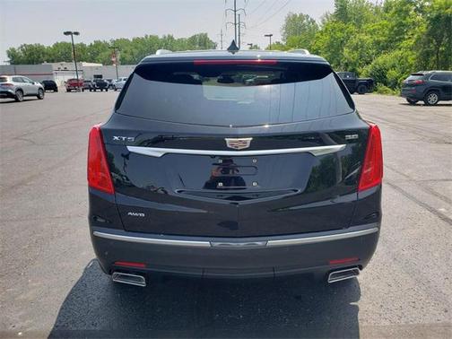 2017 Cadillac XT5 Premium Luxury