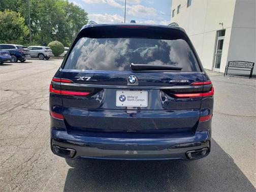 2026 BMW X7 xDrive40i