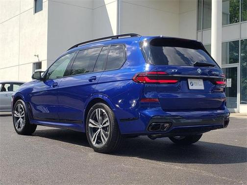 2026 BMW X7 M60i