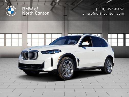 Mineral White Metallic 2026 BMW X5 PHEV xDrive50e