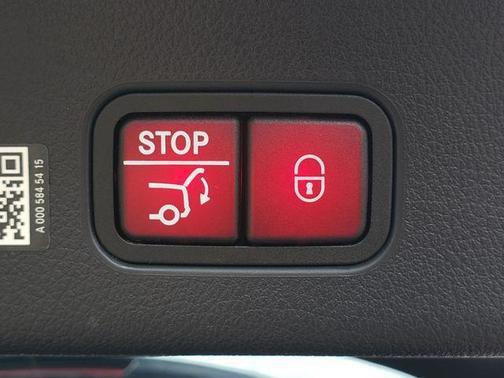 2023 Mercedes-Benz GLC 300 4MATIC