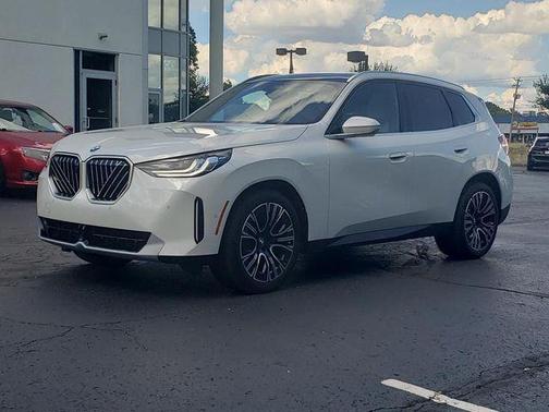 Mineral White Metallic 2026 BMW X3 30 xDrive