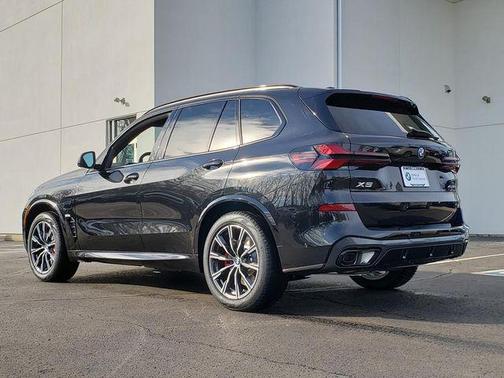 Black Sapphire Metallic 2026 BMW X5 PHEV xDrive50e