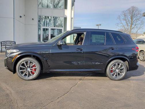 Black Sapphire Metallic 2026 BMW X5 PHEV xDrive50e