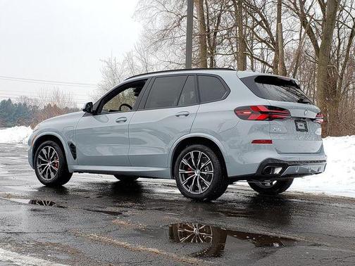 Brooklyn Grey Metallic 2026 BMW X5 PHEV xDrive50e