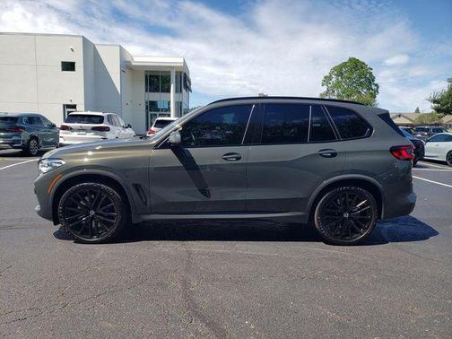 Dravit Grey Metallic 2023 BMW X5 M50i