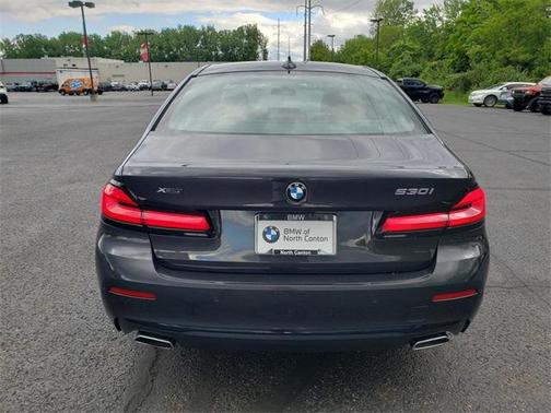 2022 BMW 530 i xDrive