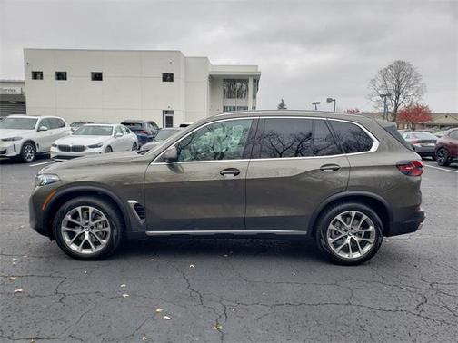 2025 BMW X5 xDrive40i
