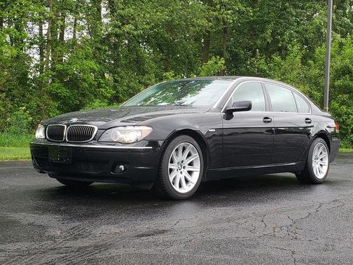 Jet Black 2006 BMW 750 Li