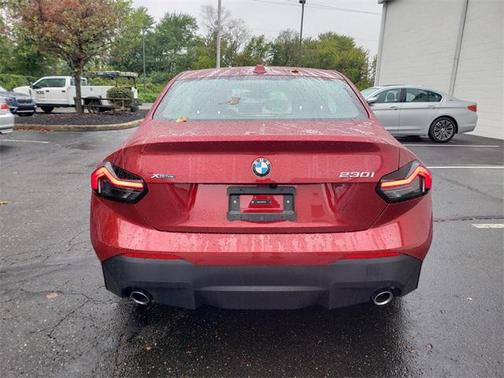 2025 BMW 230 i xDrive