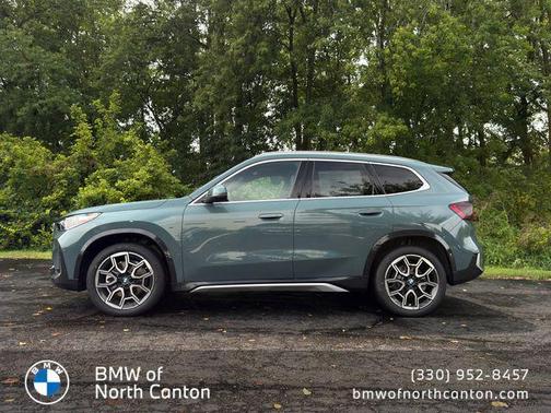 Cape York Green Metallic 2027 BMW X1 xDrive28i
