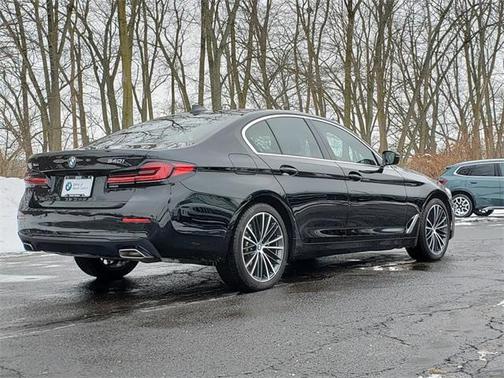 2023 BMW 540 i xDrive