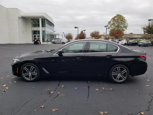 2022 BMW 530 i xDrive