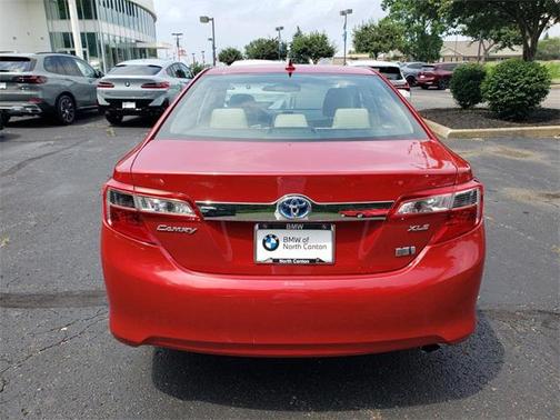 2012 Toyota Camry Hybrid XLE
