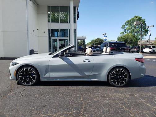 Brooklyn Grey Metallic 2027 BMW 430 i xDrive