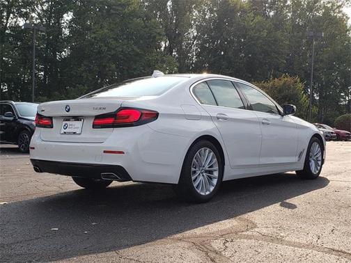 2023 BMW 530 i xDrive