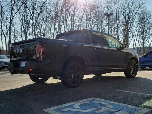 2021 Honda Ridgeline Black