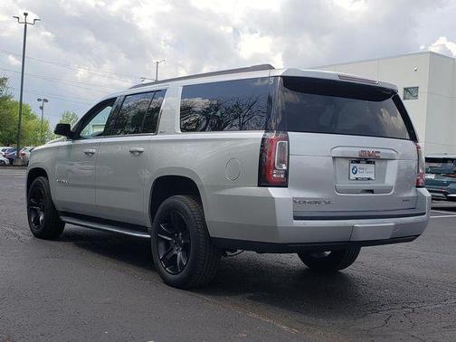 Quicksilver Metallic 2020 GMC Yukon XL SLT