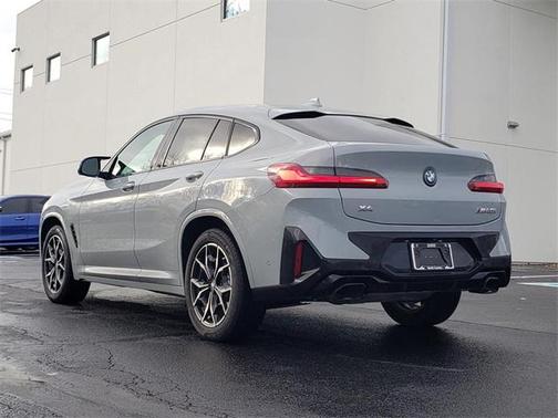 2024 BMW X4 M40i
