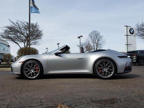 2026 Porsche 911 Carrera 4S Cabriolet
