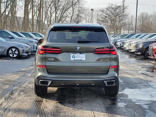2025 BMW X5 xDrive40i