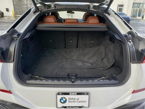 2024 BMW X6 xDrive40i