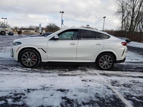 2024 BMW X6 xDrive40i