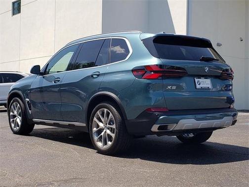 2025 BMW X5 xDrive40i